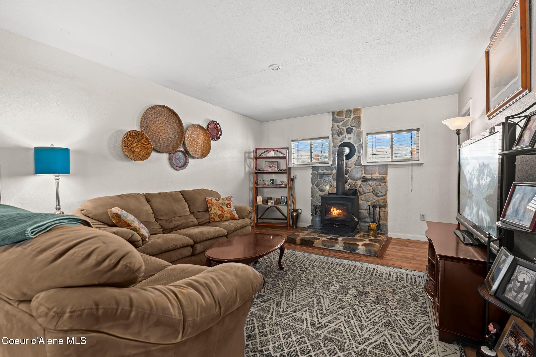 112 W 3rd Ave, Clark Fork, Alaska image 7