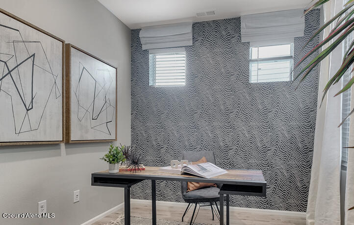 Hayden, Idaho 83835, United States, 3 Bedrooms Bedrooms, ,3 BathroomsBathrooms,Residential,Pending,51599