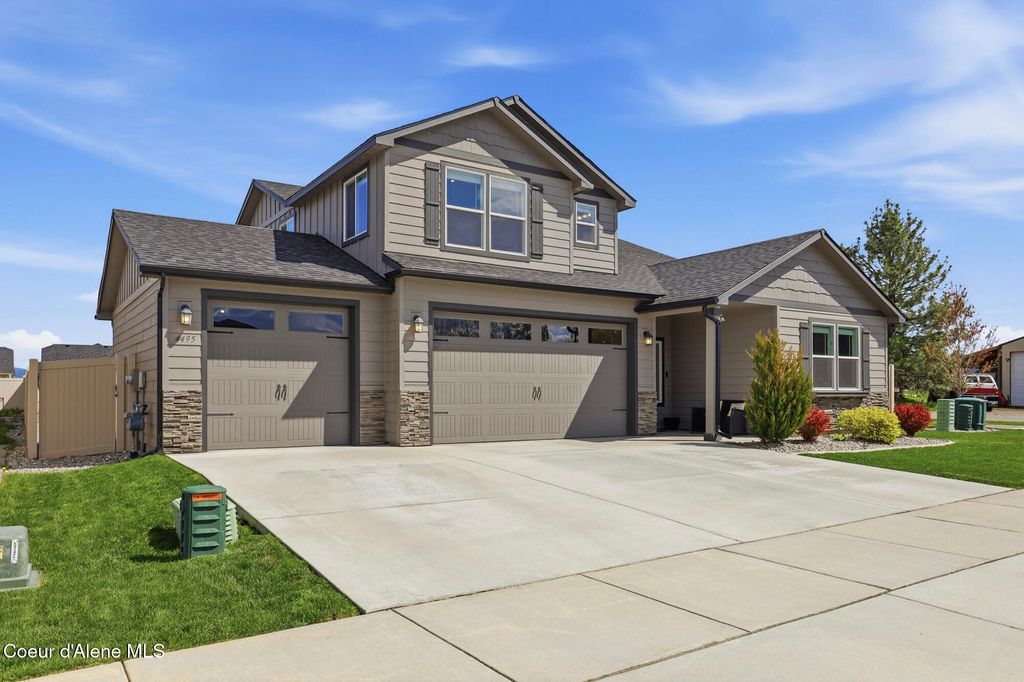 Photo of 4495 May Ella Loop, Post Falls, ID 83854 (MLS # 26-4128)