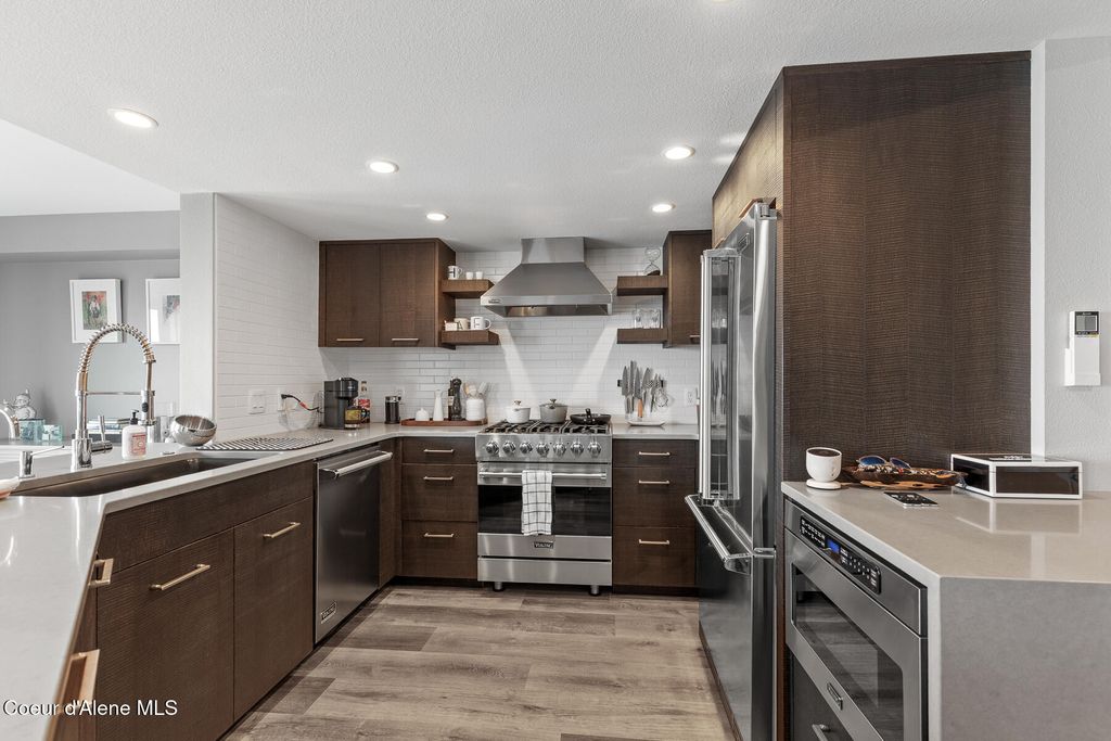 Photo of 185 Crystal Springs Springs # 604, Sandpoint, ID 83864 (MLS # 26-3755)