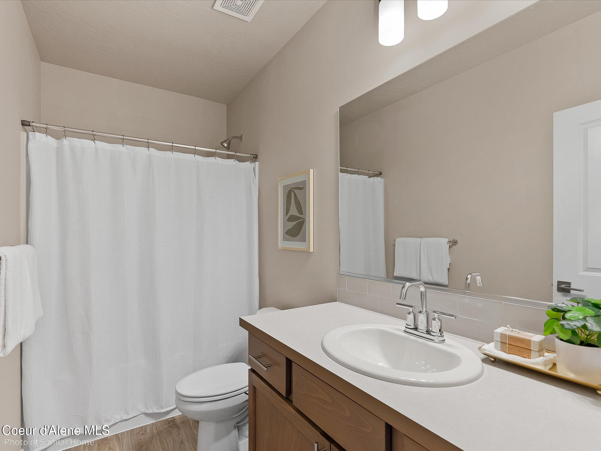 704 Franklin Avenue, Panhandle, Alaska image 15