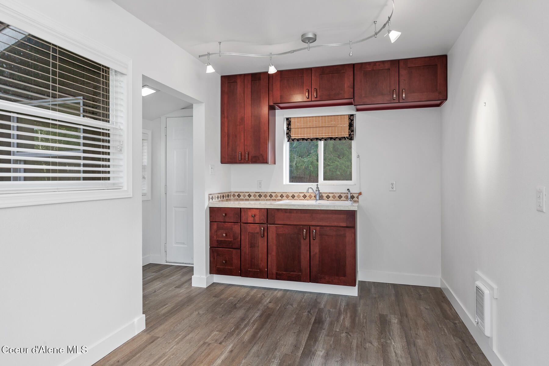 1669 E Evergreen Drive, Hayden Lake, Texas image 38