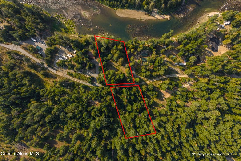 Photo of NNA DIRKS, Priest River, ID 83856 (MLS # 25-10060)