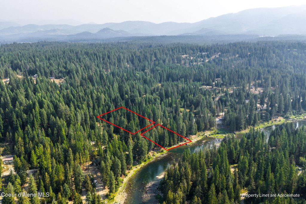 Photo of NNA DIRKS, Priest River, ID 83856 (MLS # 25-10060)