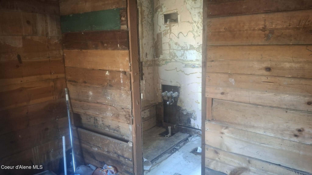 Photo of 123 2nd ST, Wallace, ID 83873 (MLS # 26-10409)