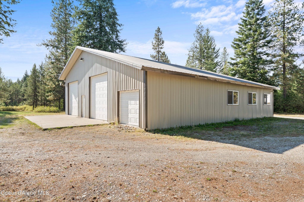 Photo of 19860 Moose Trl, Rathdrum, ID 83858 (MLS # 26-9540)