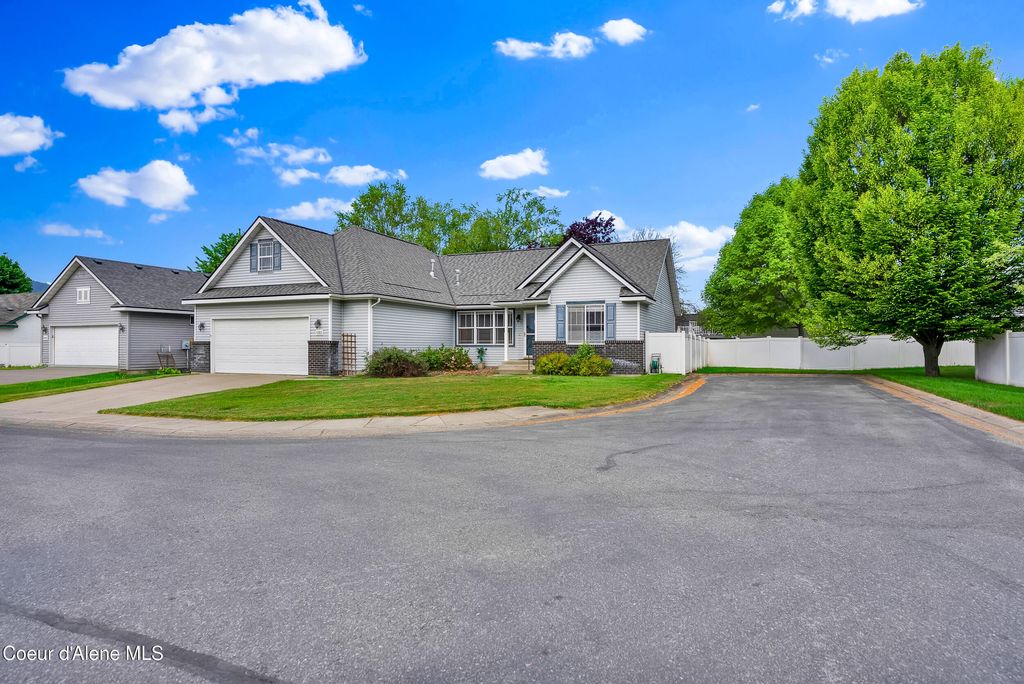 Photo of 1103 Tubsgate CT, Post Falls, ID 83854 (MLS # 26-4972)
