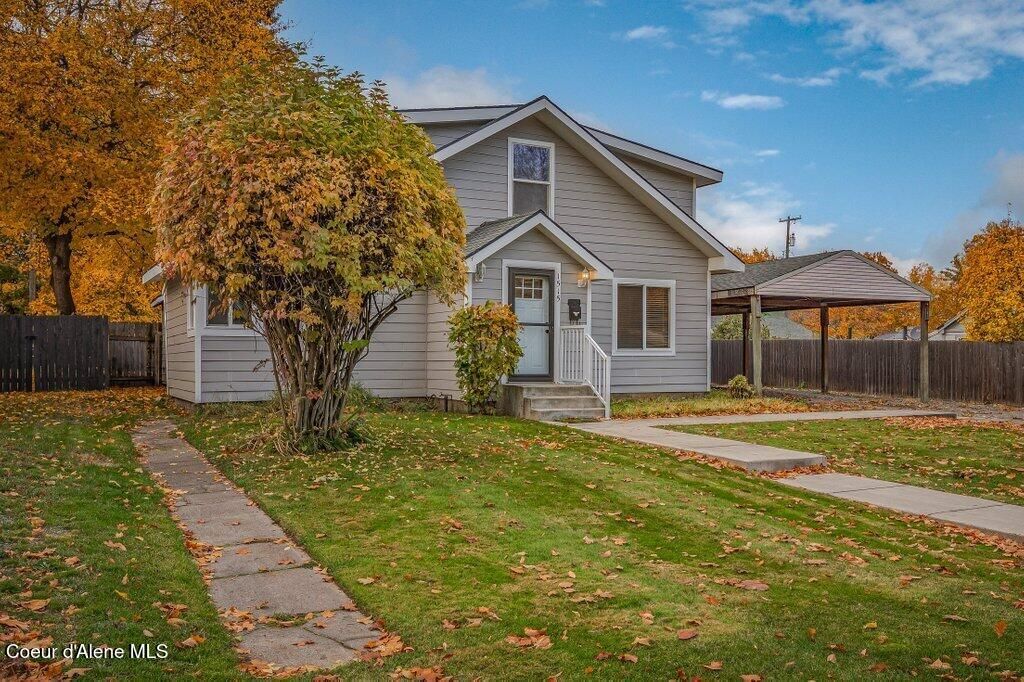 Photo of 1515 6th, Coeur dAlene, ID 83814 (MLS # 25-11343)