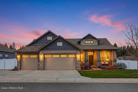 Photo of 11305 EMERALD Dr, Hayden, ID 83835 (MLS # 26-3277)