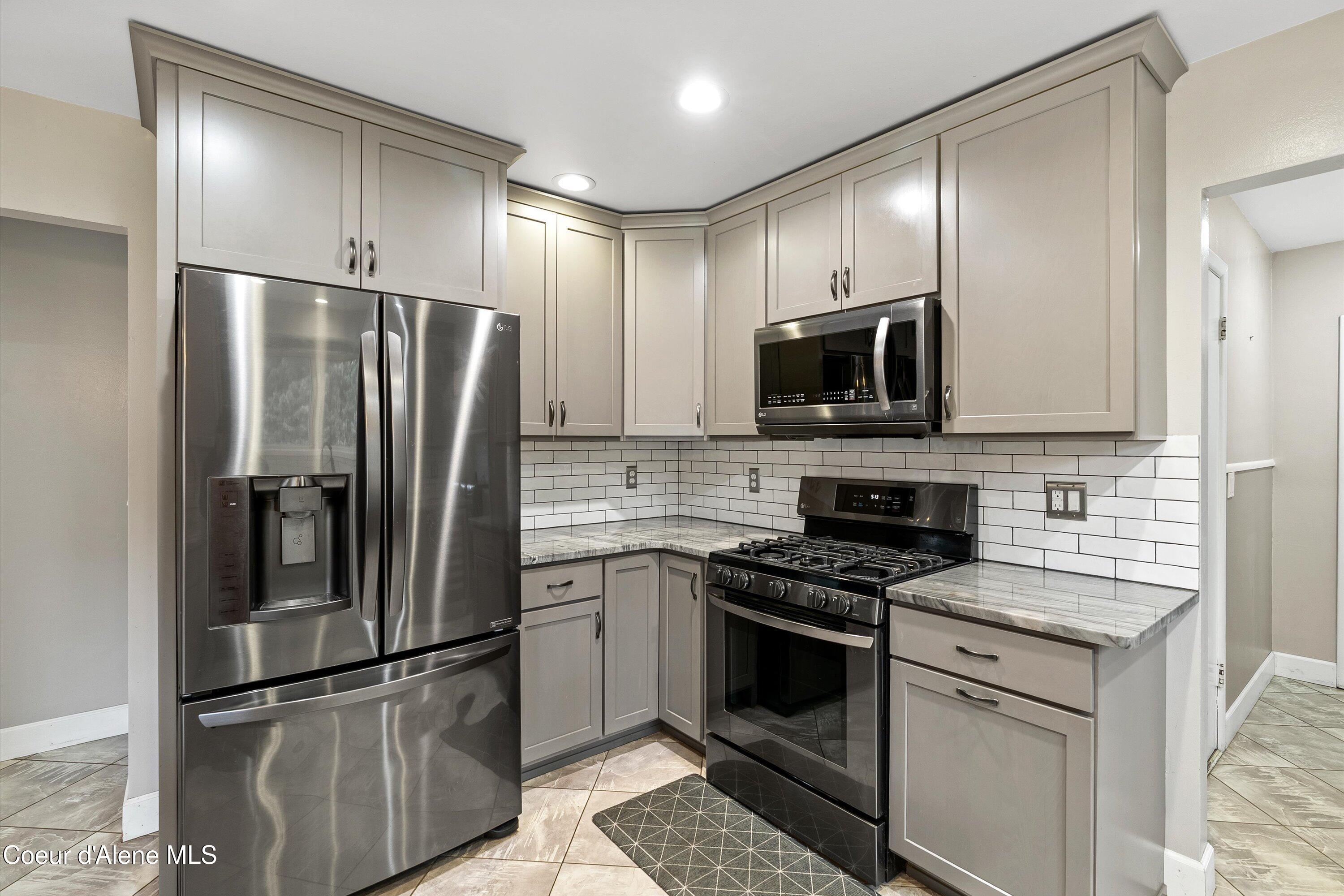 1809 E Boyd Ave, Coeur d'Alene, Alaska image 14