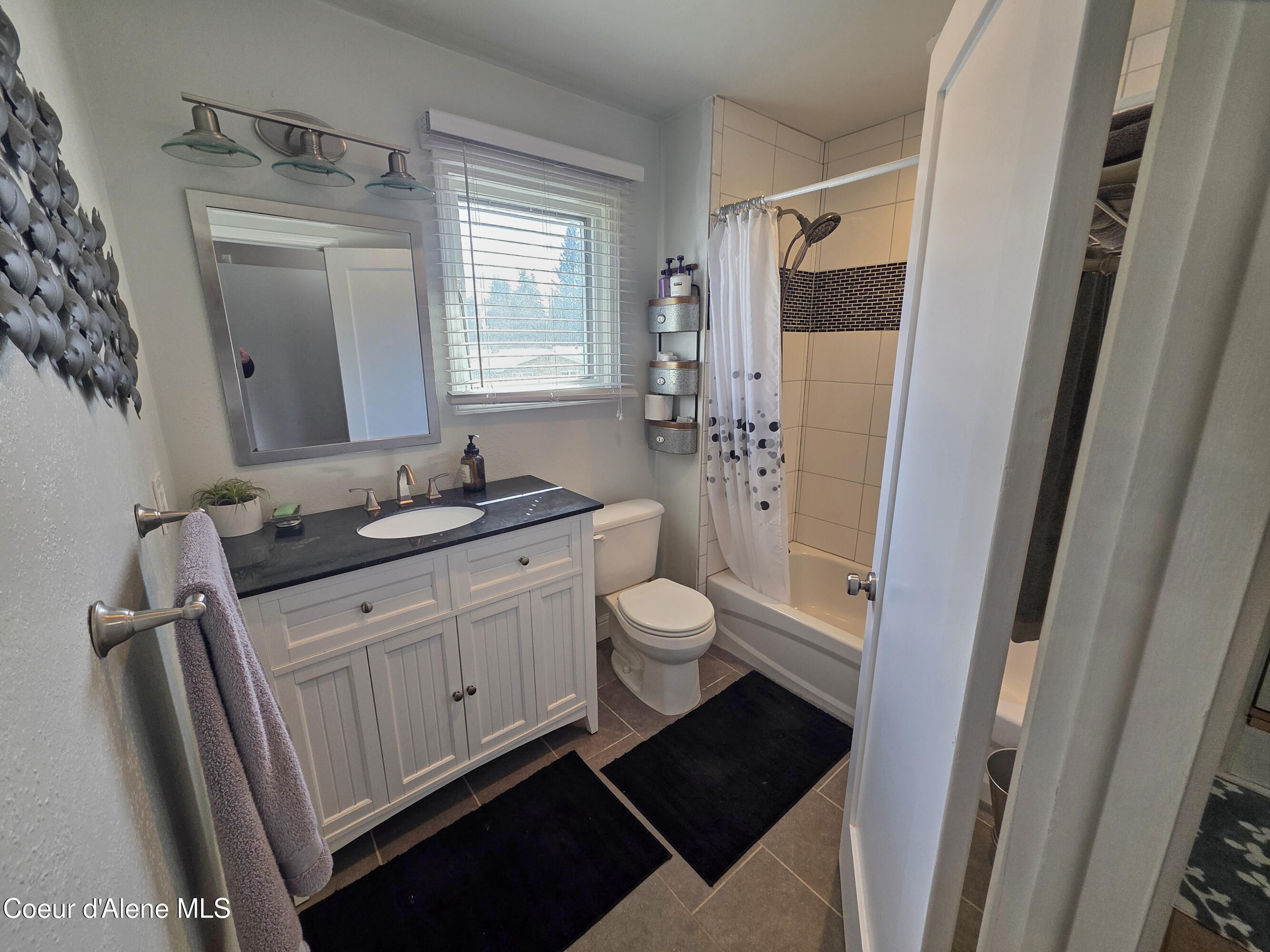 1809 E Boyd Ave, Coeur d'Alene, Alaska image 40