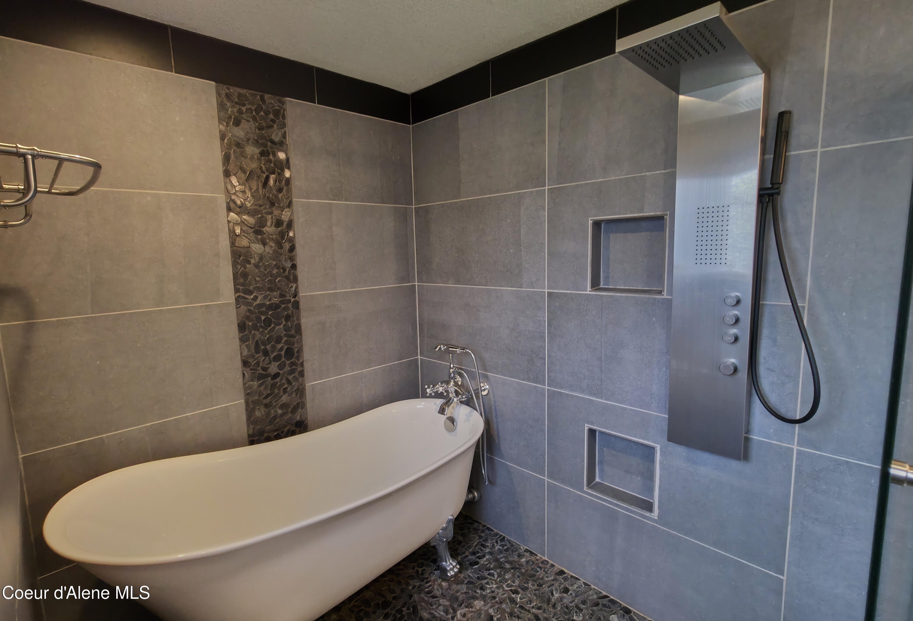1809 E Boyd Ave, Coeur d'Alene, Alaska image 8
