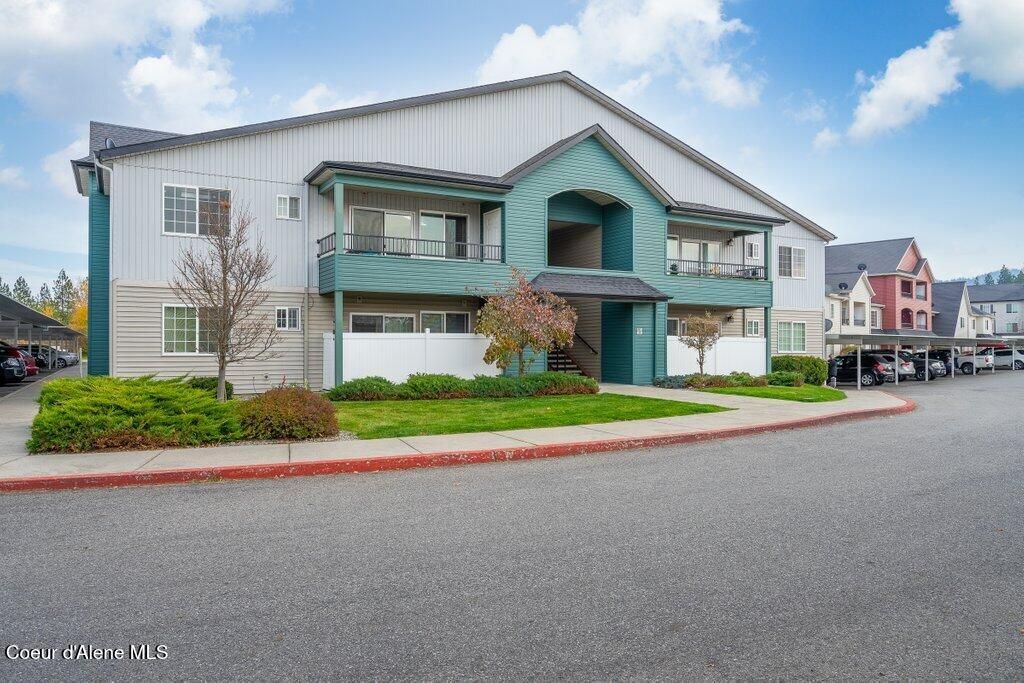 Photo of 352 PROMENADE #103, Post Falls, ID 83854 (MLS # 25-11666)