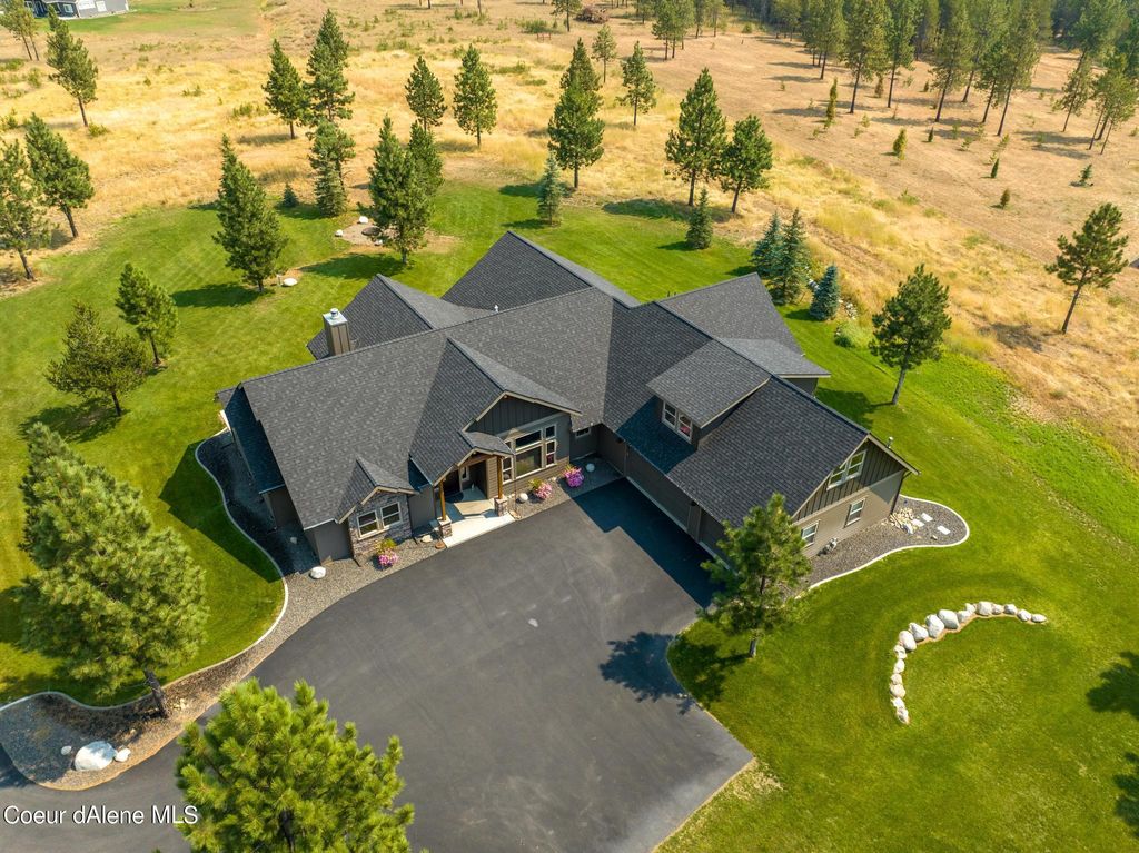 Photo of 23908 CITADEL Rd, Rathdrum, ID 83858 (MLS # 26-4722)