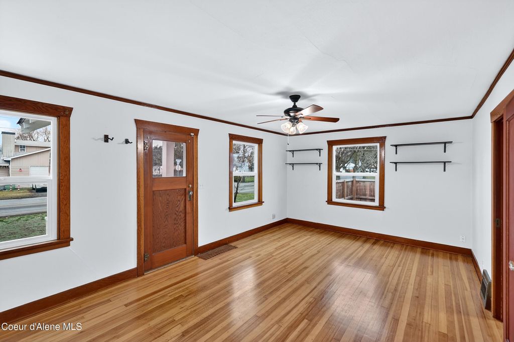 Photo of 8422 Liberty Ave, Millwood, WA 99212 (MLS # 26-614)