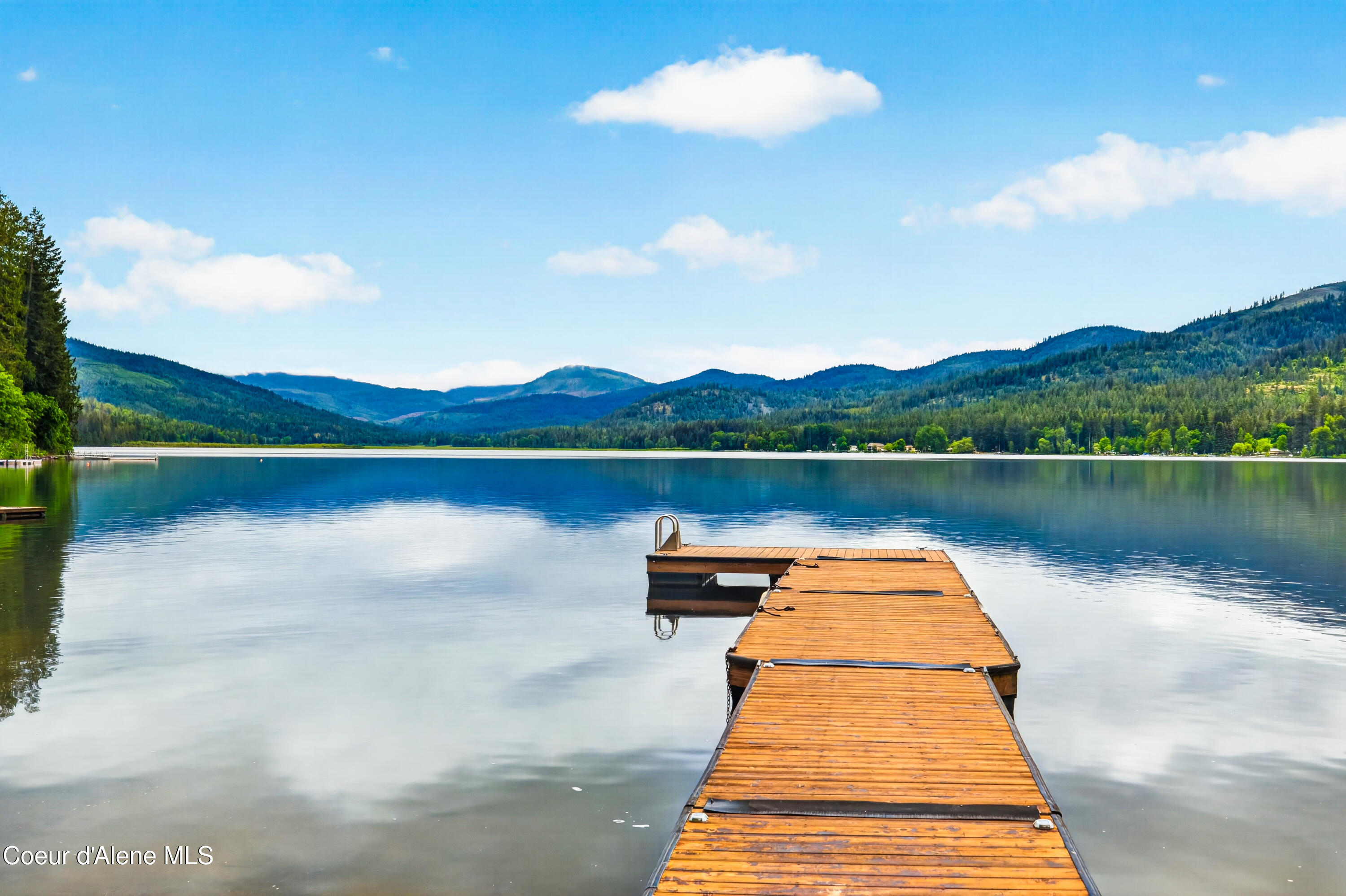 8642 Upper Twin Lake Shore