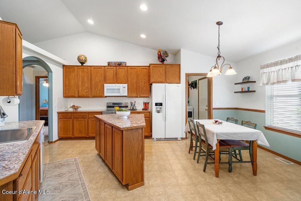 Photo of 8297 Ainsworth Dr, Hayden, ID 83835 (MLS # 26-4795)