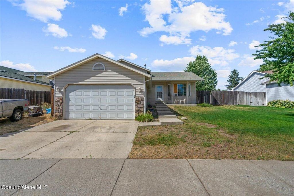 Photo of 3569 JORDAN Dr, Post Falls, ID 83854 (MLS # 25-7354)