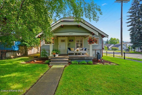 Photo of 1419 Mullan AVE, Coeur dAlene, ID 83814 (MLS # 26-7057)