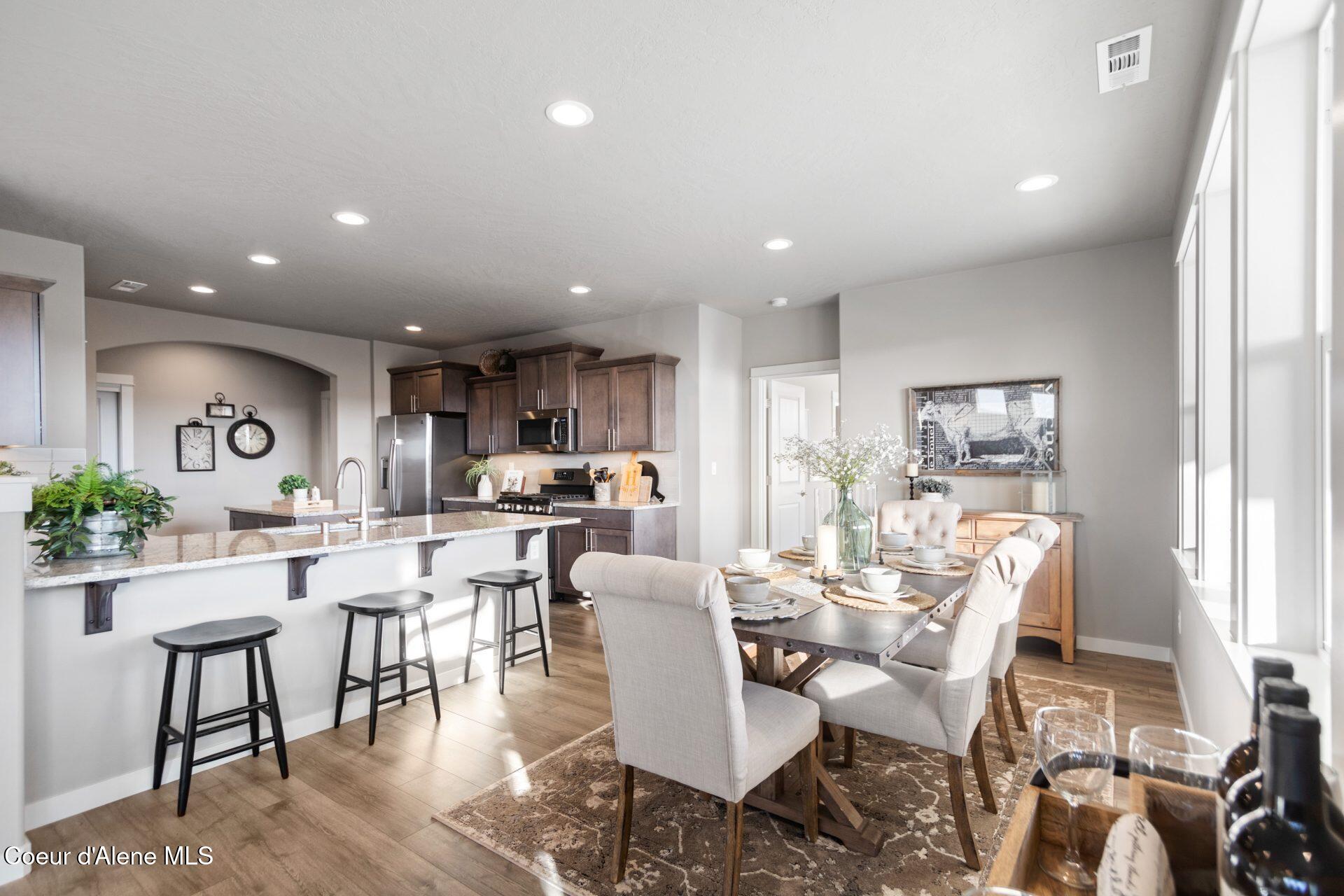 11902 WOOLRIDGE