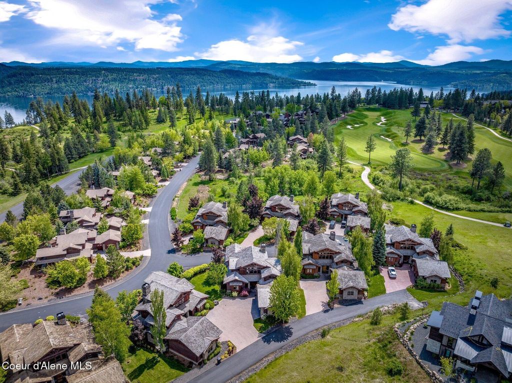 Photo of 6066 QUARTZITE Ln, Coeur dAlene, ID 83814 (MLS # 26-4828)