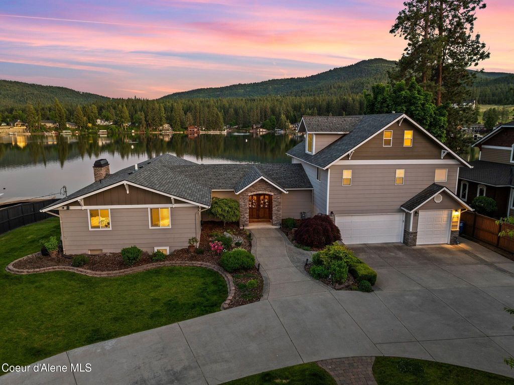 Photo of 1926 Rodkey Dr, Post Falls, ID 83854 (MLS # 26-2794)