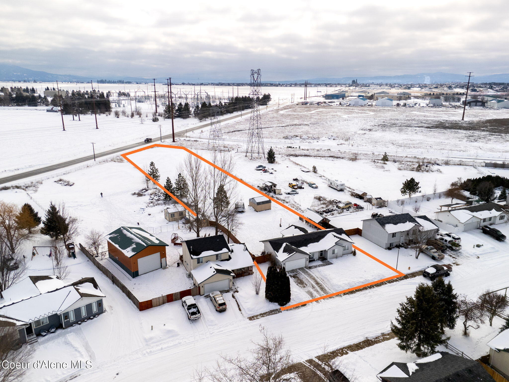 6586 W Santa Fe St, Rathdrum, Idaho image 4