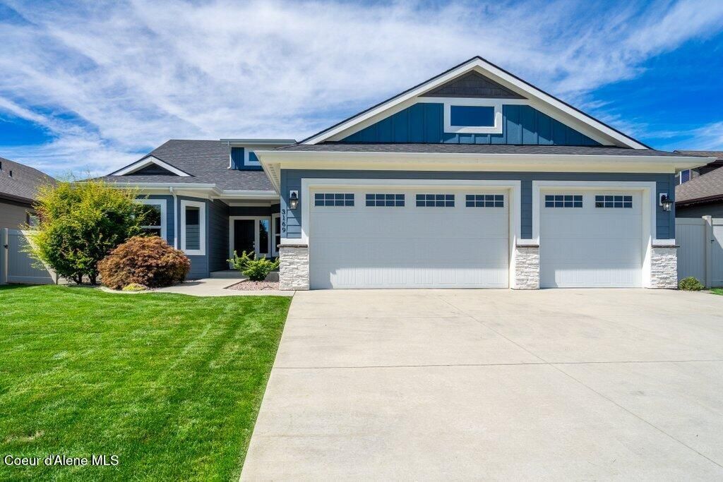 Photo of 3169 Kiernan Dr, Post Falls, ID 83854 (MLS # 25-8651)