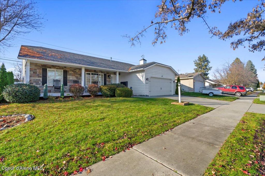 Photo of 5535 PACIFIC Ave, Coeur dAlene, ID 83815 (MLS # 25-11157)