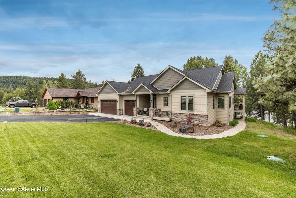 Photo of 396 Hanaford Rd, Blanchard, ID 83804 (MLS # 25-5210)