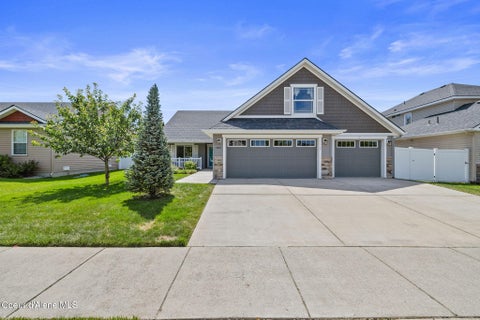 Photo of 2912 Thrush DR, Post Falls, ID 83854 (MLS # 26-7044)