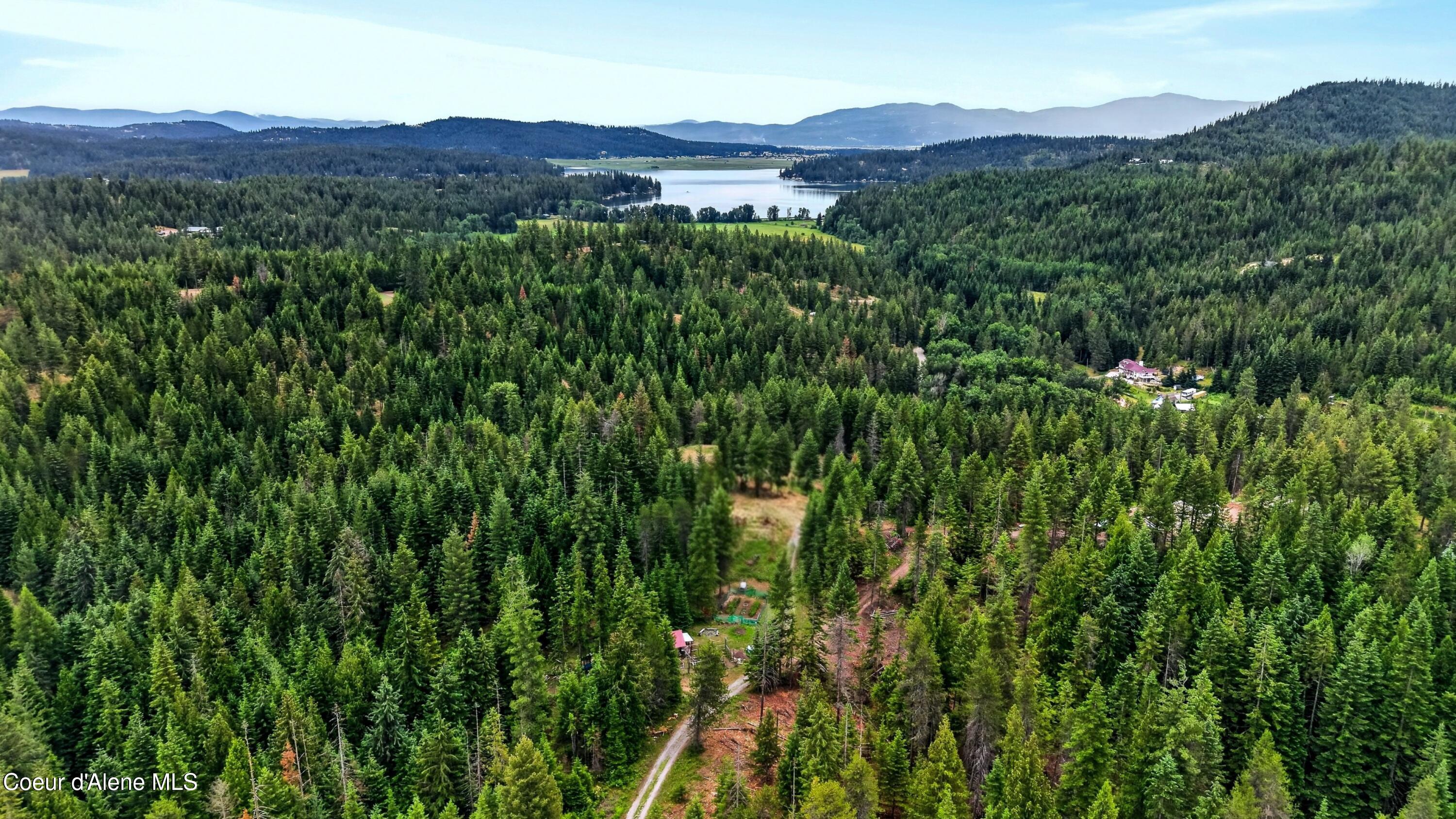 Photo 1 of 32 — 14408 Mountain View, Newman Lake, WA 99025