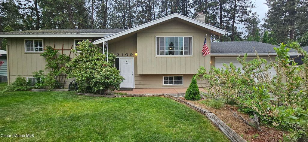 Photo of 2109 Lucas ST, Post Falls, ID 83854 (MLS # 26-5007)