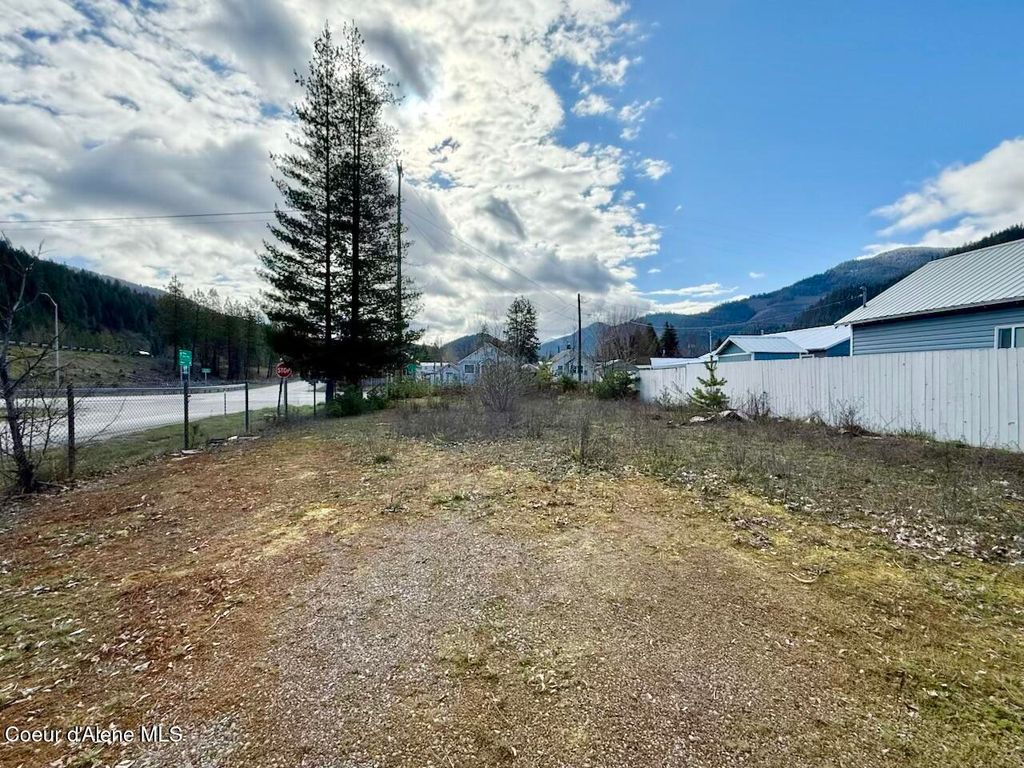 Photo of 310 Third, Osburn, ID 83849 (MLS # 26-4100)