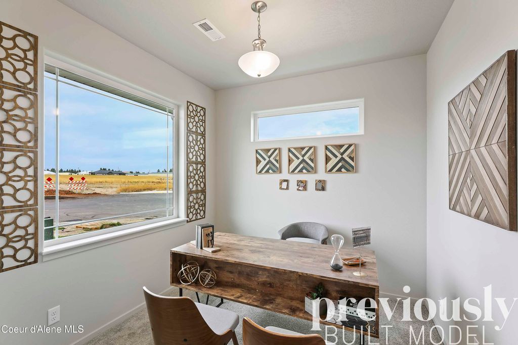 Photo of 9 DRUMMOND St, Spokane Valley, WA 99016 (MLS # 26-1382)