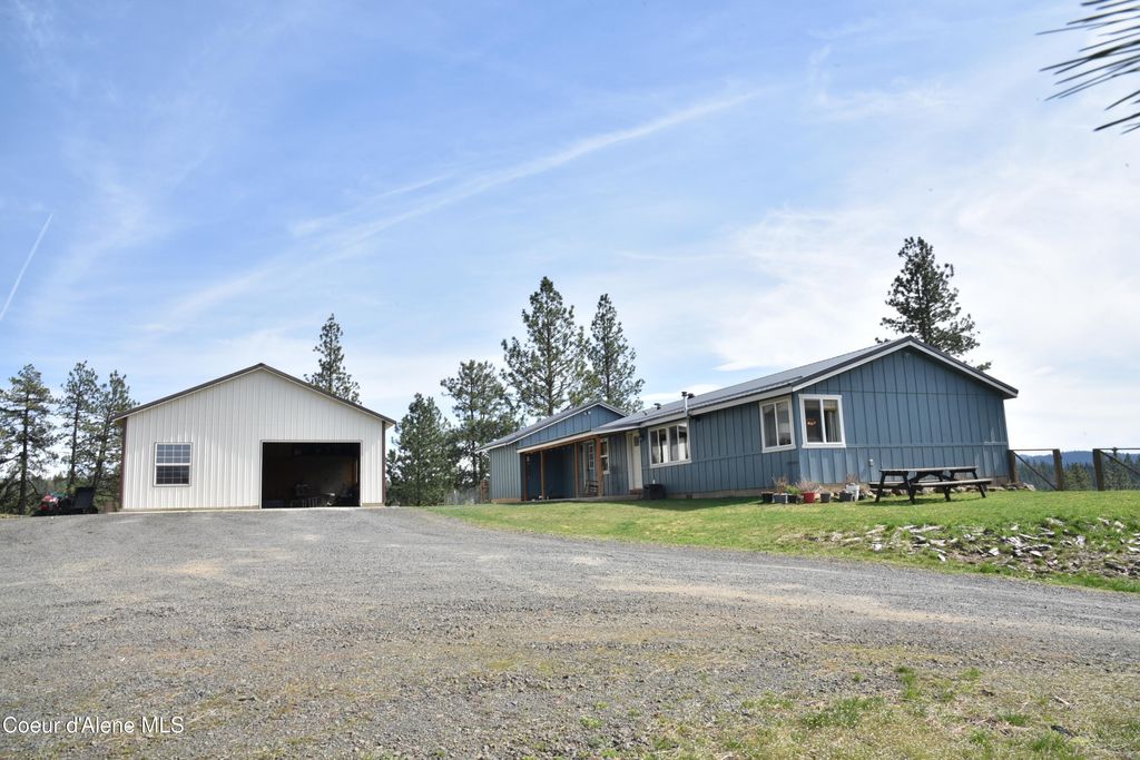 Photo of 1605 Canyon Ridge Ridge, Plummer, ID 83851 (MLS # 26-3393)