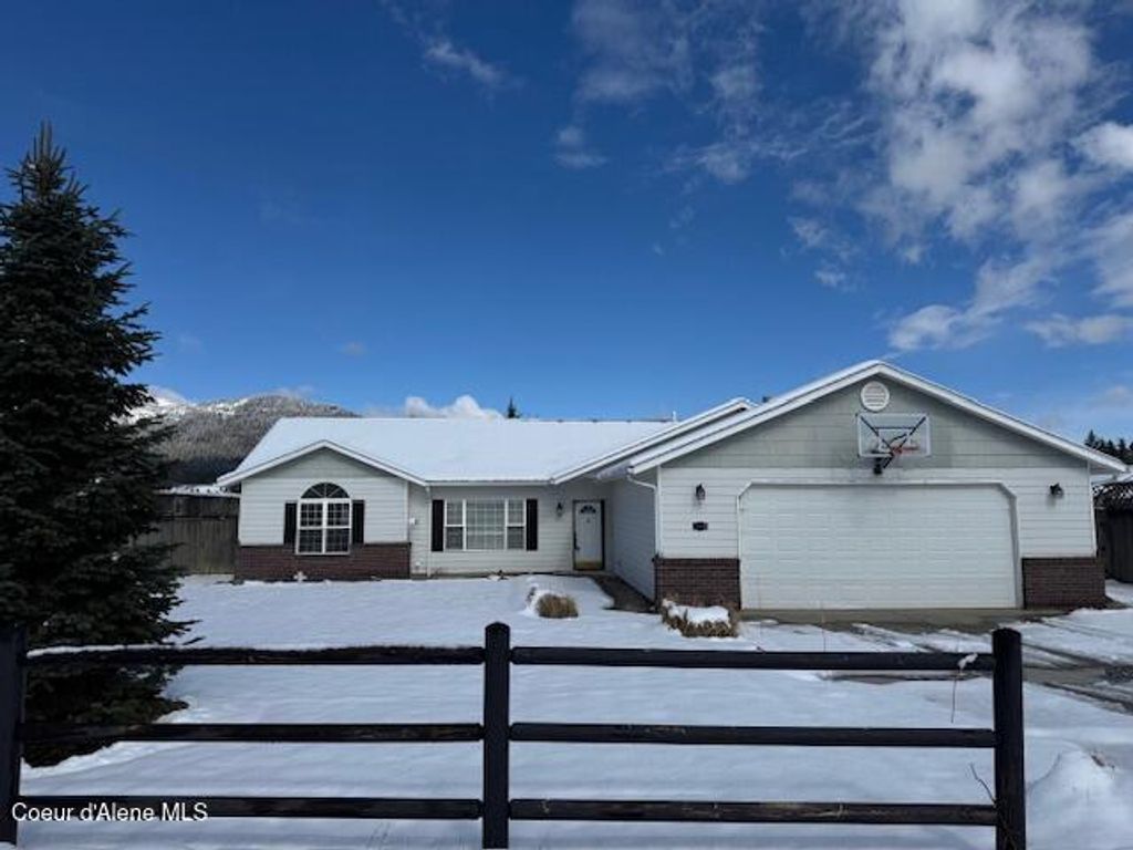 Photo of 7605 Boekel Rd, Rathdrum, ID 83858 (MLS # 26-2282)