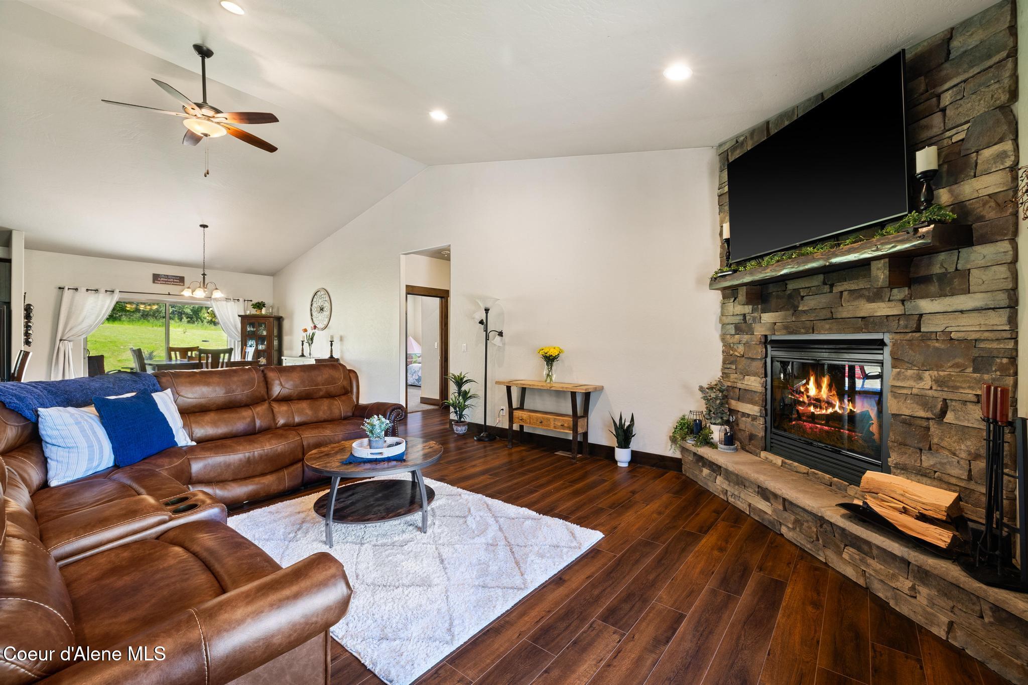 15268 S Potter Rd, Coeur d'Alene, Idaho image 8