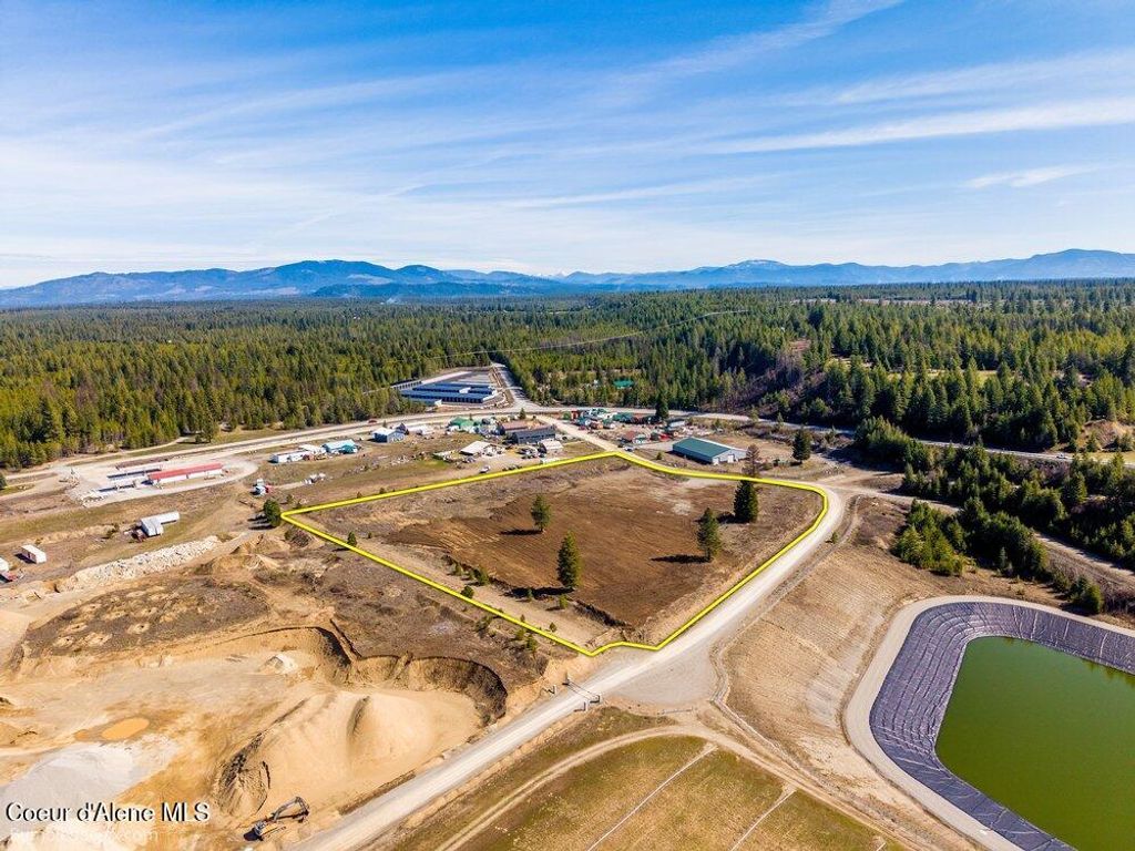 Photo of BLK 1 LOT 6 Industrial Park Park, Spirit Lake, ID 83869 (MLS # 26-3071)