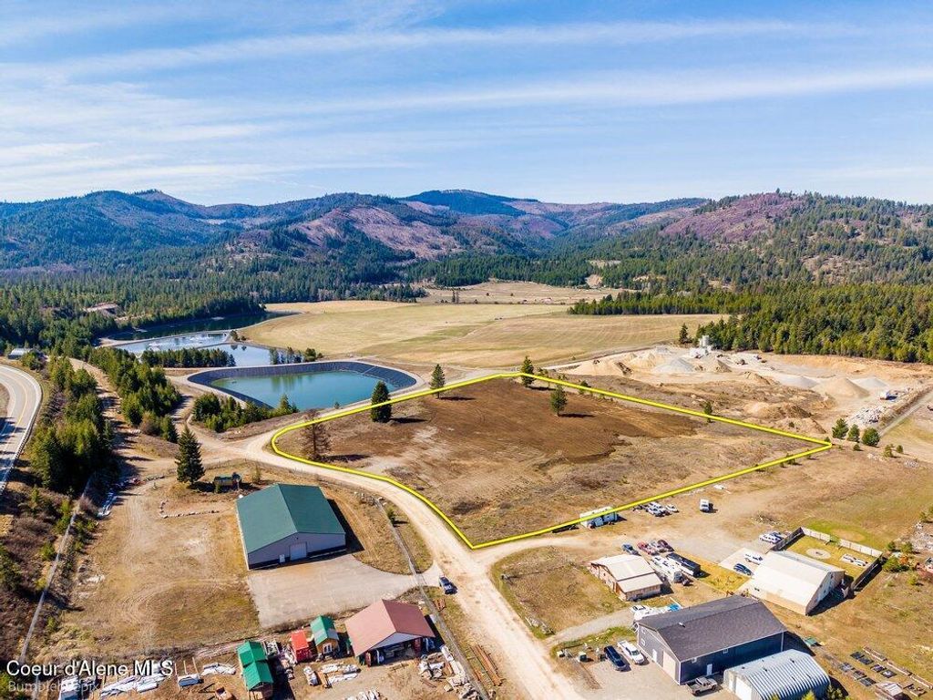 Photo of BLK 1 LOT 6 Industrial Park Park, Spirit Lake, ID 83869 (MLS # 26-3071)