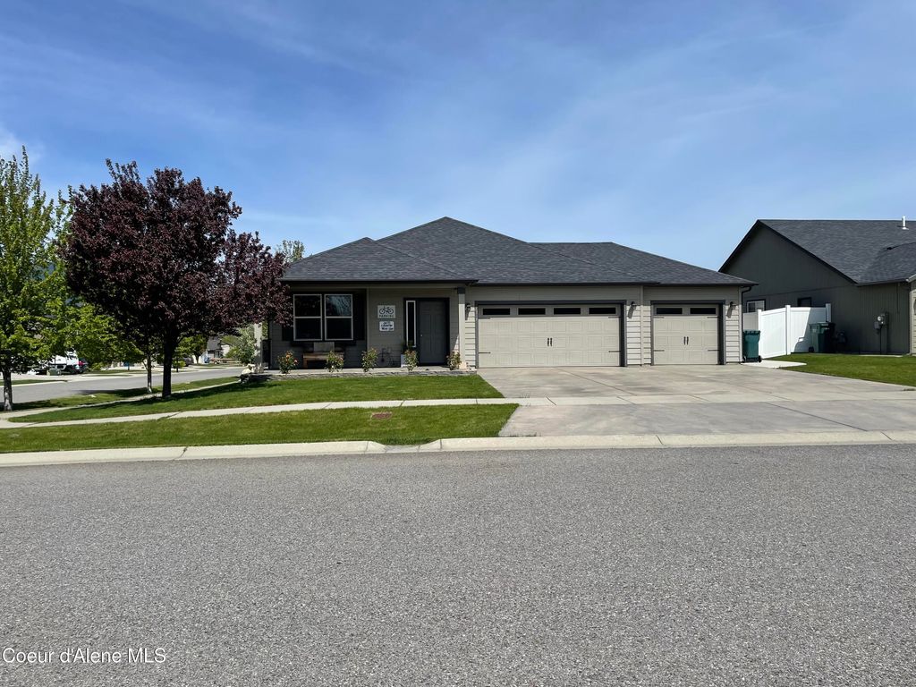 Photo of 6319 Harmony ST, Rathdrum, ID 83858 (MLS # 26-5011)