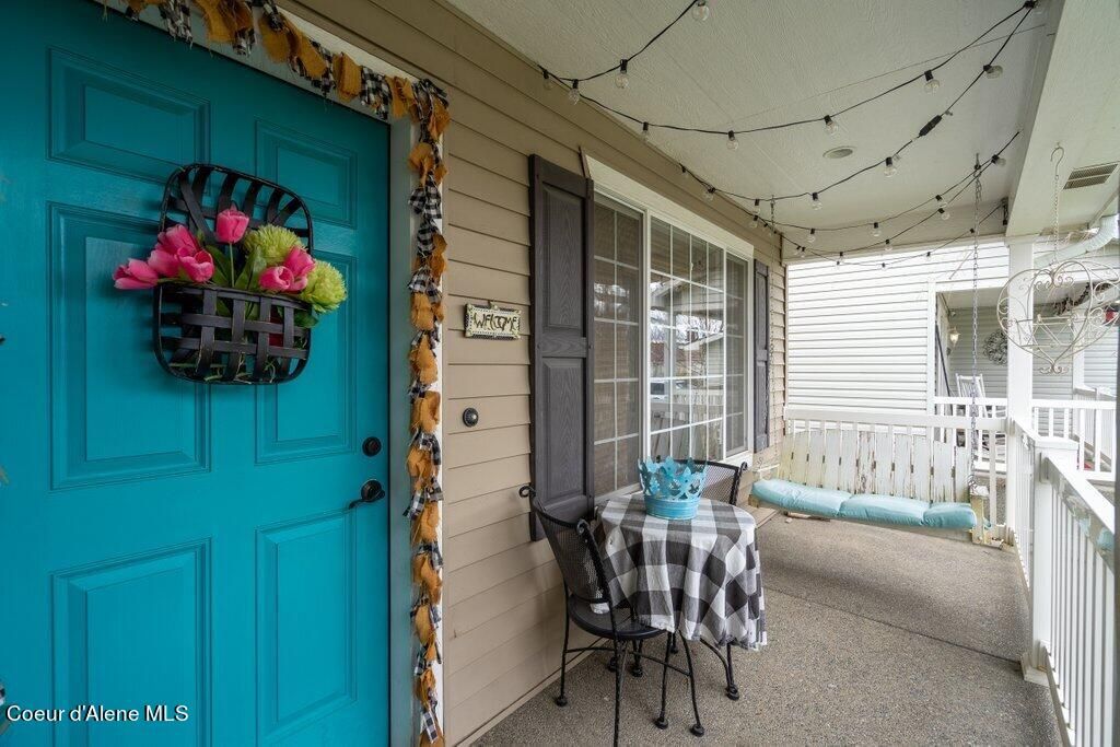 Photo of 2689 Loire Dr, Coeur dAlene, ID 83815 (MLS # 26-5687)