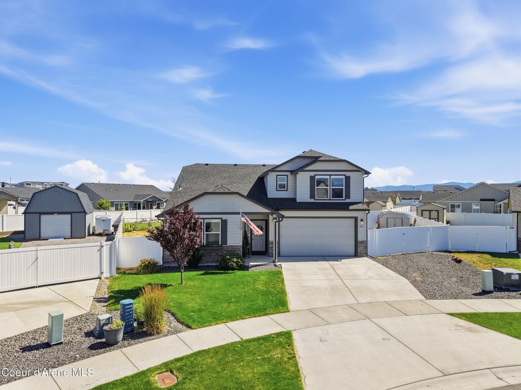 Photo of 5841 Bettis Ct, Rathdrum, ID 83858 (MLS # 26-7170)