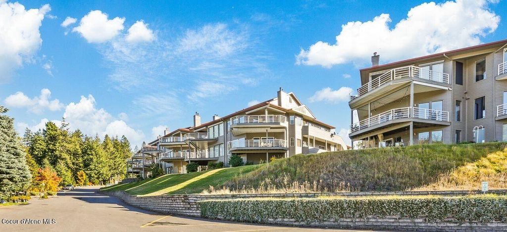 Photo of 21709 Viewpoint Dr #UNIT 10, Rathdrum, ID 83858 (MLS # 26-3588)