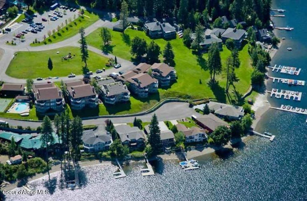 Photo of 21709 Viewpoint Dr #UNIT 10, Rathdrum, ID 83858 (MLS # 26-3588)