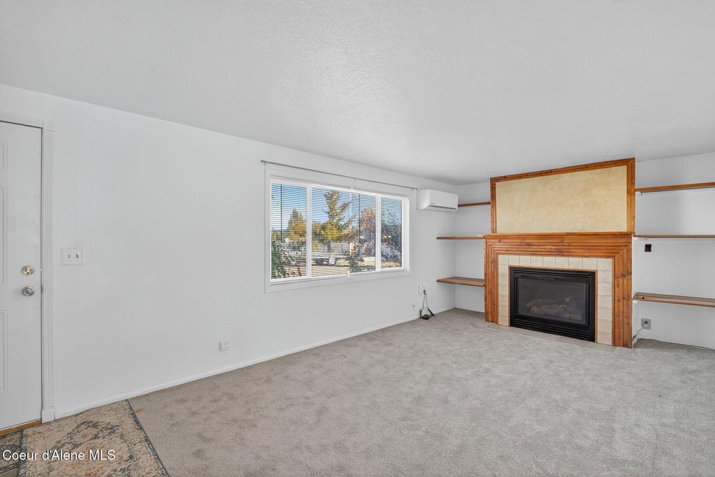 Photo of 2901 Almo Ave, Burley, ID 83318 (MLS # 25-10639)