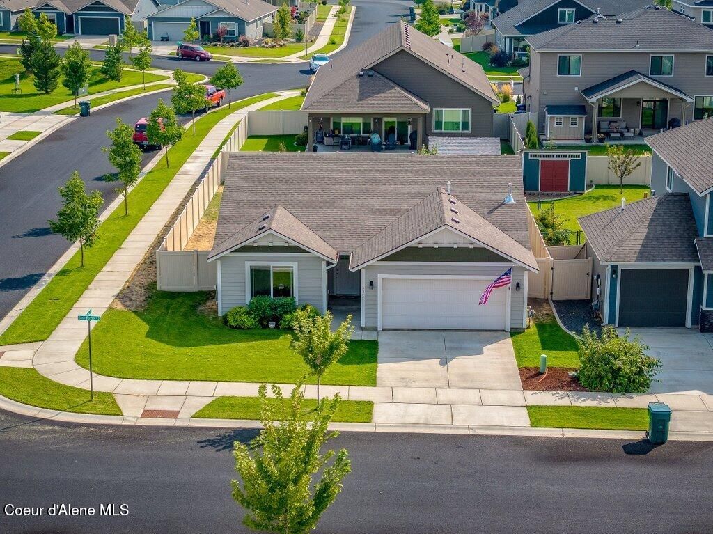 Photo of 4044 Shelburne Loop, Post Falls, ID 83854 (MLS # 25-10074)