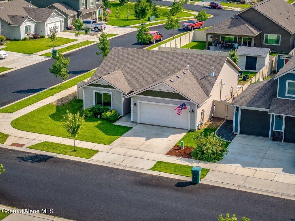 Photo of 4044 Shelburne Loop, Post Falls, ID 83854 (MLS # 25-10074)