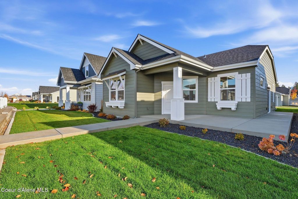 Photo of 7186 BELLAC Ln, Coeur dAlene, ID 83815 (MLS # 25-10969)