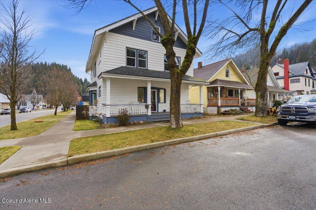 Photo of 303 Third, Wallace, ID 83873 (MLS # 26-2284)